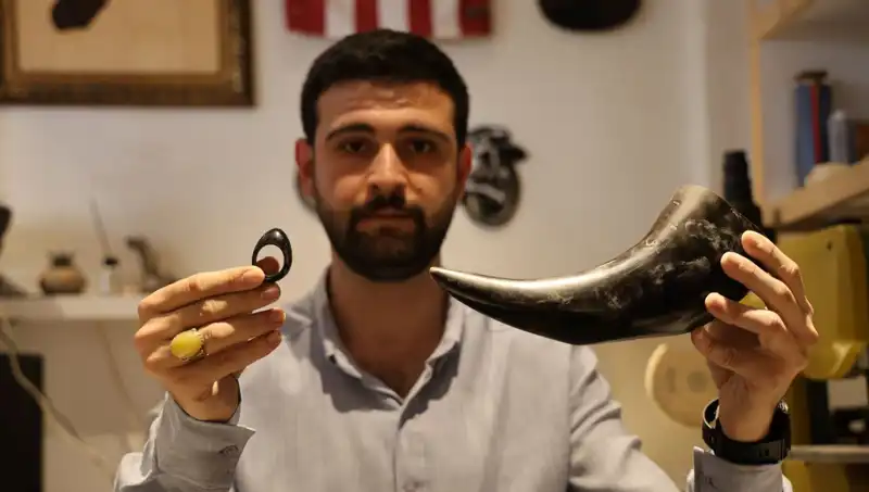 Türk Savaşçıların Gücünü Artıran Manda Boynuzundan Yapılan Eşsiz Ekipmanlar