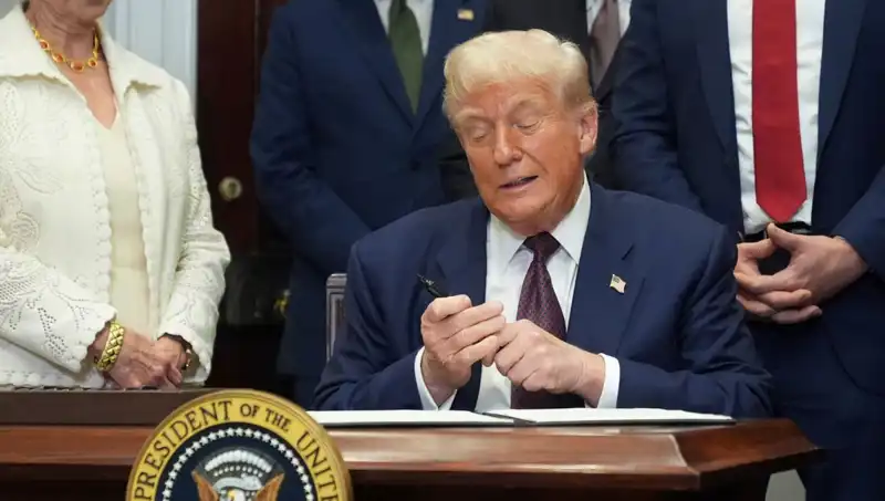 Trump’tan Beyaz Saray’a Yenilikçi Dokunuş: 200 Milyon Dolarlık Lüks Dönüşüm Projesi