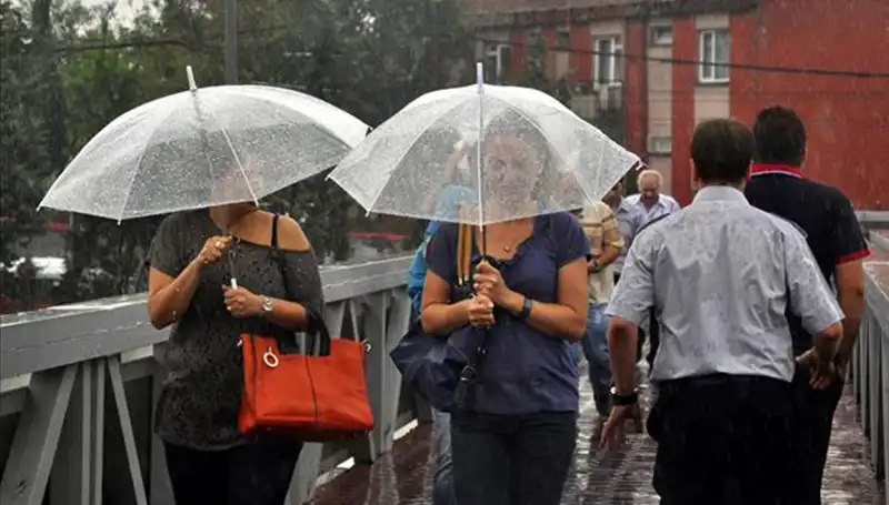 Sıcaklık ve Sağanak Yağış Uyarısı: Hava Durumu Gündemi Sarsacak!