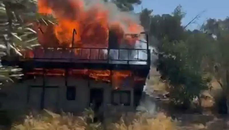 Bodrum'da Beklenmedik Yangın: Ekipler Hızla Hareket Geçti