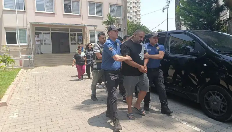 Adana’da Büyük Dolandırıcılık Operasyonu: 4 Kişi Tutuklandı!