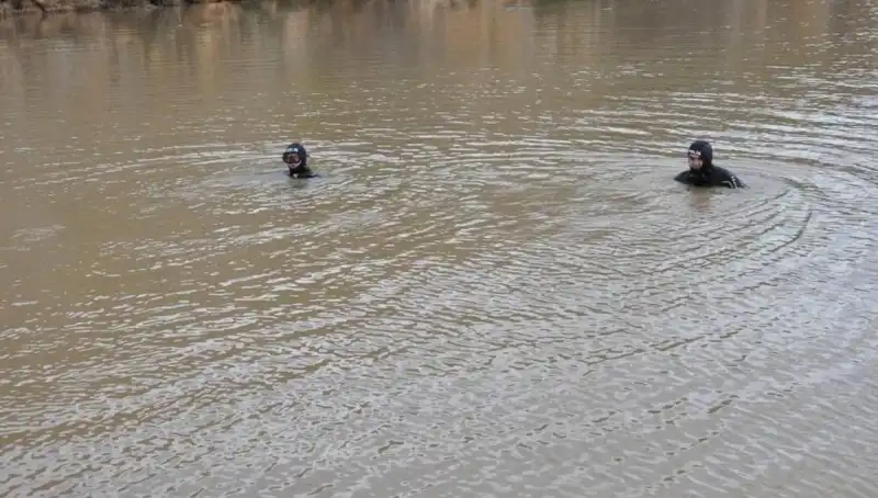 Kaybolan İki Kişi Sulama Kanalında Aranıyor: Neler Oldu?