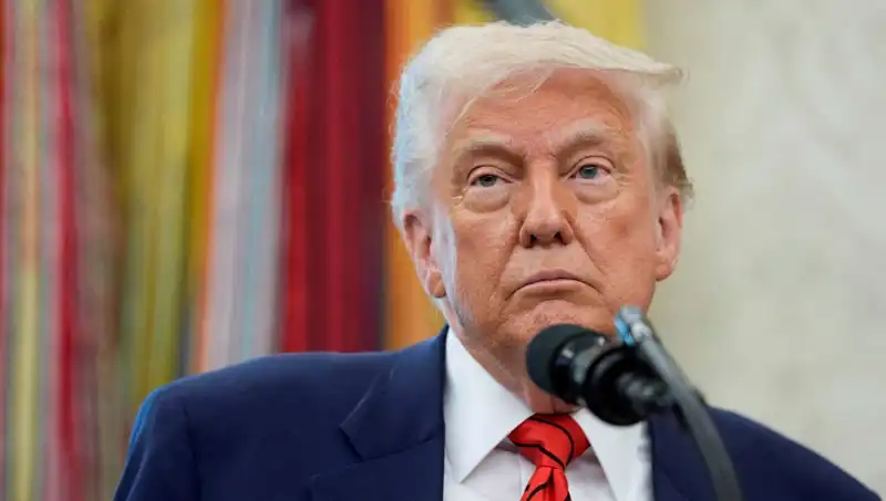 Trump G7 Zirvesini Terk Etti: Beyaz Saray'da Sıradışı Bir Acil Toplantı Gerçekleşti