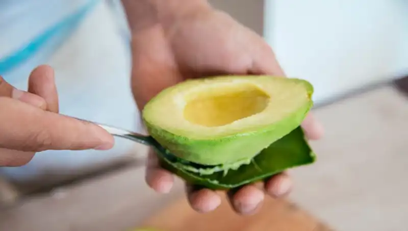 Avokado Yağlarının Sağlık Üzerindeki Etkileri: Gerçekten Faydalı Mı?