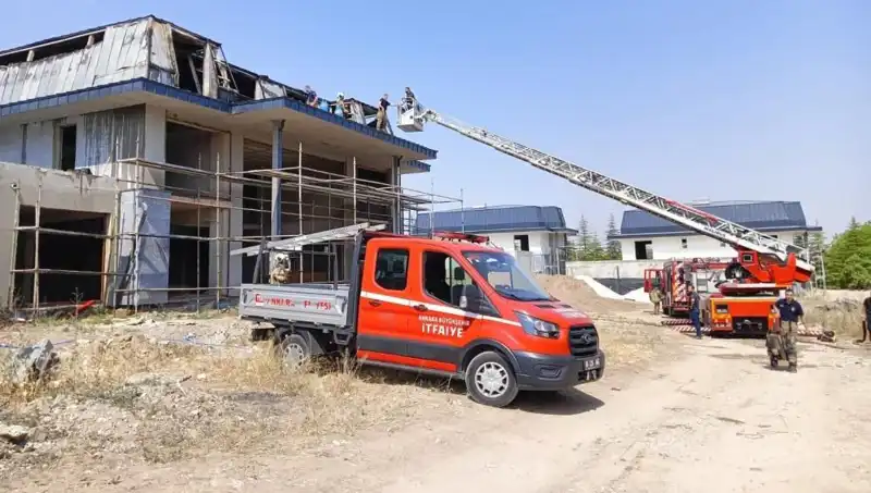 Ankara Gölbaşı'nda Villalarda Büyük Yangın: Nedenleri ve Sonuçları