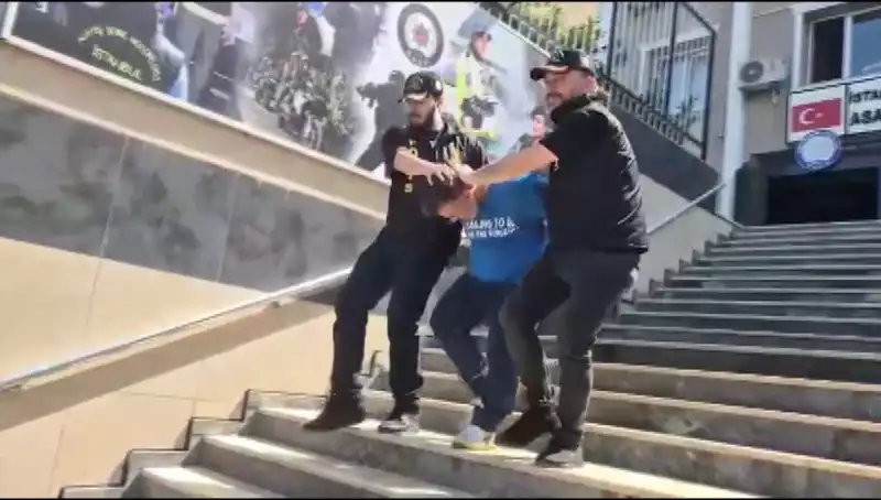 Ümraniye’de Film Gibi Gasp Olayı: 600 Bin Lira Nereye Gitti?