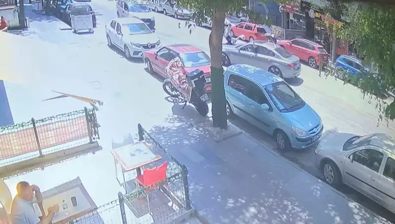 Karşıdan Karşıya Geçerken Araba Çarpan Yayalar: Olay Detayları